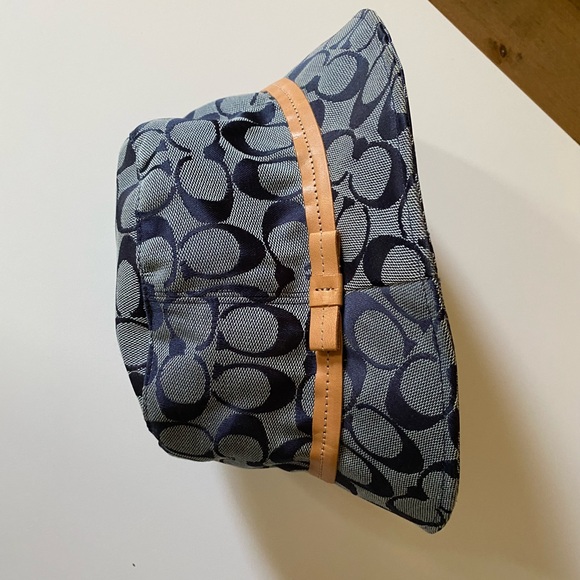 Authentic Coach Bucket Hat, vintage 90s, early 2000s - Picture 1 of 5